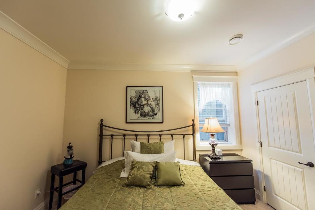 Grace Guest House ホワイトロック エクステリア 写真